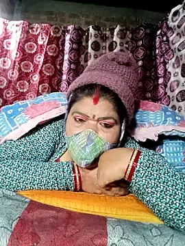 Snapshot of Hot_Falguni chatting on January 2025 06:41:02 PM Hot Falguni online show from January 2025 06:41:02 PM