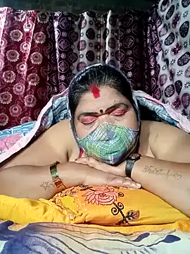 Snapshot of Hot_Falguni chatting on January 2025 10:34:01 PM Hot Falguni online show from January 2025 10:34:01 PM
