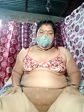 Snapshot of Hot_Falguni chatting on January 2025 04:46:01 PM Hot Falguni online show from January 2025 04:46:01 PM