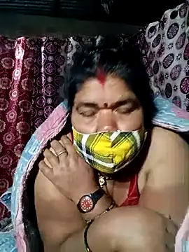 Snapshot of Hot_Falguni chatting on February 2025 12:28:01 AM Hot Falguni online show from February 2025 12:28:01 AM