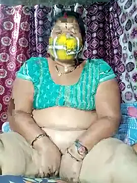Snapshot of Hot_Falguni chatting on February 2025 03:59:01 PM Hot Falguni online show from February 2025 03:59:01 PM