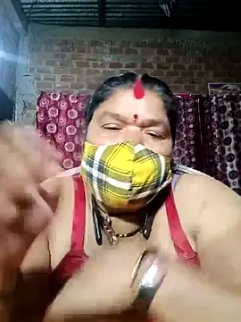 Snapshot of Hot_Falguni chatting on February 2025 01:29:01 AM Hot Falguni online show from February 2025 01:29:01 AM
