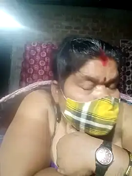 Snapshot of Hot_Falguni chatting on February 2025 07:59:02 PM Hot Falguni online show from February 2025 07:59:02 PM