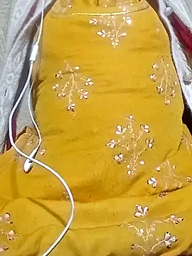 Snapshot of Hot_Falguni chatting on February 2025 08:06:01 AM Hot Falguni online show from February 2025 08:06:01 AM