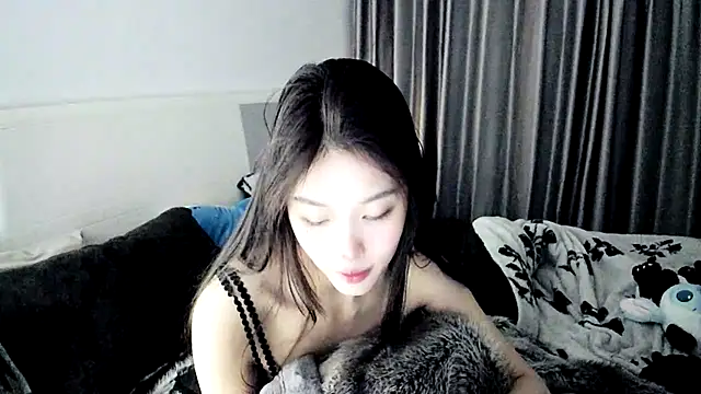 Snapshot of bbtt544 chatting on December 2024 05:15:01 PM bbtt544 online show from December 2024 05:15:01 PM
