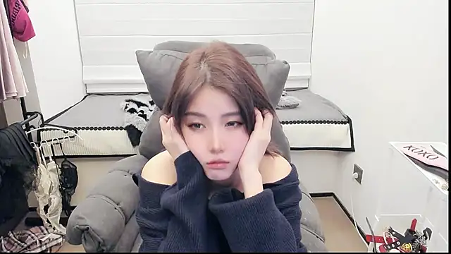 bbtt544 online show from October 2025 03:03:01 PM