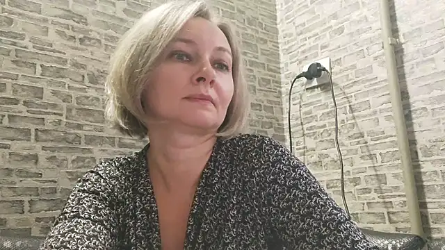 Snapshot of EdithManning chatting on December 2024 11:49:02 AM EdithManning online show from December 2024 11:49:02 AM