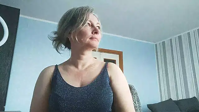 EdithManning online show from February 2026 06:56:01 AM