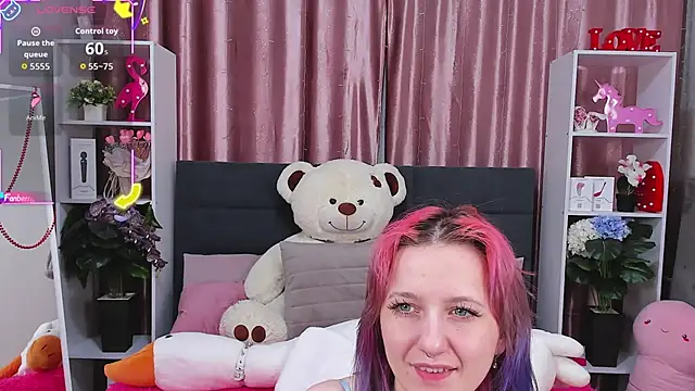 MiaKarlos online show from November 2025 01:15:01 AM