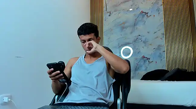 wolf james123 online show from December 2024 11:56:02 AM