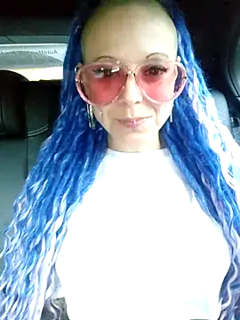 EdgesOfReality online show from October 2025 03:11:02 PM