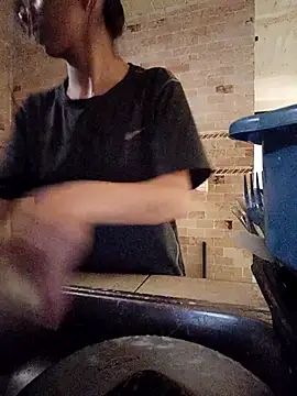 MissAfroditha online show from October 2025 05:45:02 PM