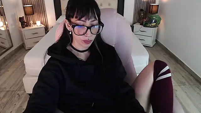 Snapshot of Sam_mansson66 chatting on January 2025 03:31:02 PM Sam mansson66 online show from January 2025 03:31:02 PM