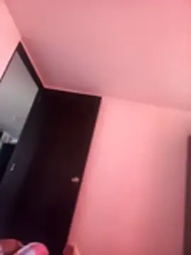 Guido1982 online show from November 2025 12:59:02 PM