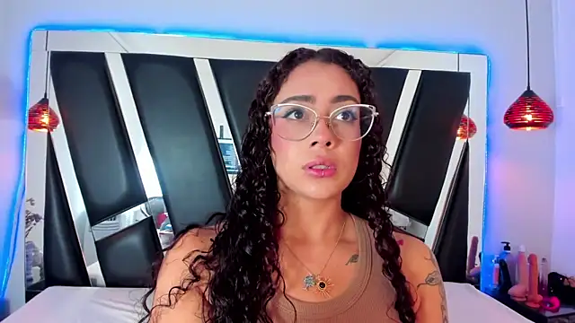 antonelllepiercee online show from March 2025 11:39:02 AM