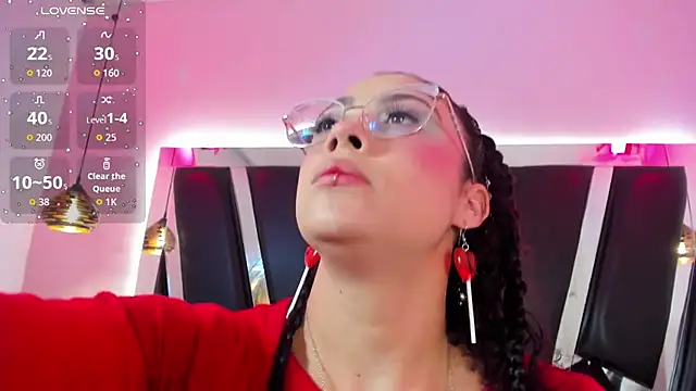 antonelllepiercee online show from September 2025 11:37:01 AM