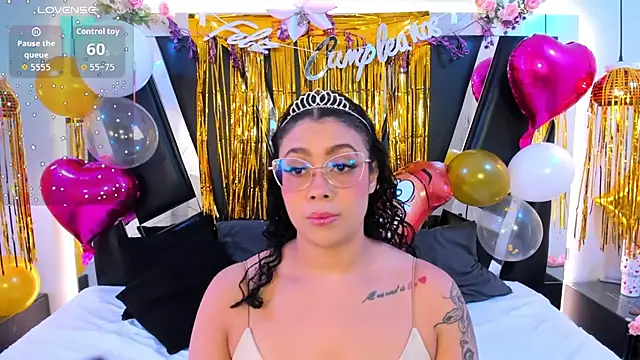 antonelllepiercee online show from February 2026 11:38:02 AM