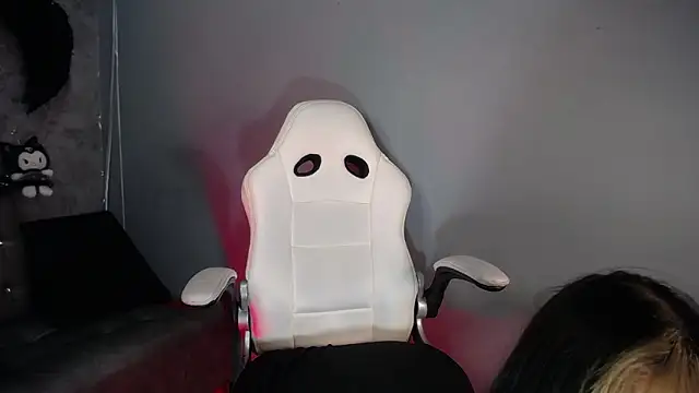 Snapshot of amelierouss chatting on October 2025 02:19:01 AM amelierouss online show from October 2025 02:19:01 AM