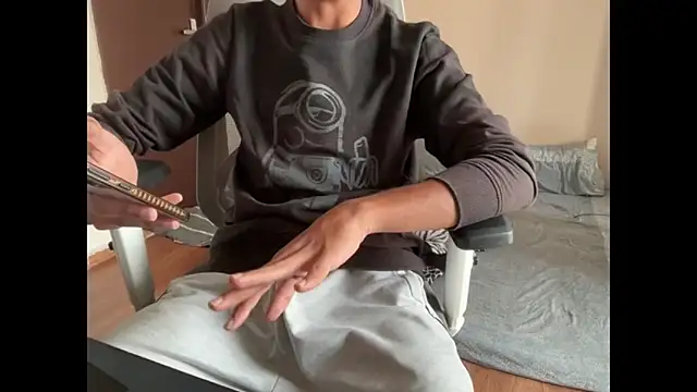 meatycronn online show from November 2025 09:31:01 AM