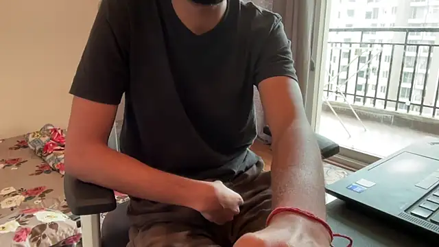 meatycronn online show from March 2026 03:44:01 AM