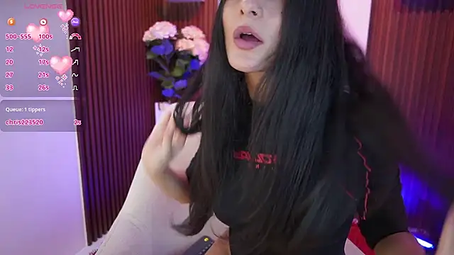 Snapshot of CattleyaScaly chatting on September 2025 07:17:01 PM CattleyaScaly online show from September 2025 07:17:01 PM