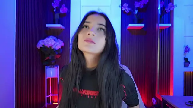 Snapshot of CattleyaScaly chatting on October 2025 07:14:02 PM CattleyaScaly online show from October 2025 07:14:02 PM