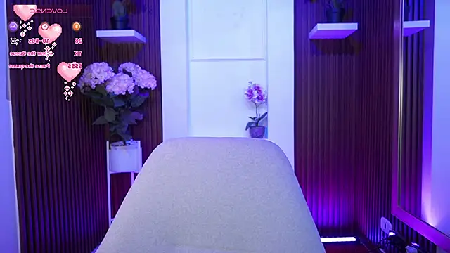 Snapshot of CattleyaScaly chatting on November 2025 07:26:01 PM CattleyaScaly online show from November 2025 07:26:01 PM