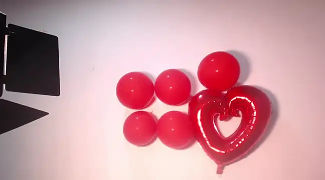 Snapshot of EbonyAscend chatting on March 2025 03:00:01 AM EbonyAscend online show from March 2025 03:00:01 AM