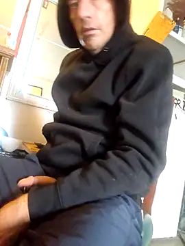 Pumpndeep online show from November 2025 08:31:01 PM