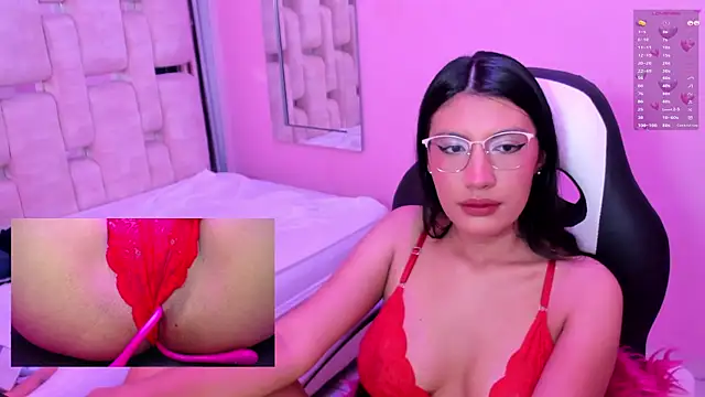 MiaVoss online show from January 2025 04:47:01 AM