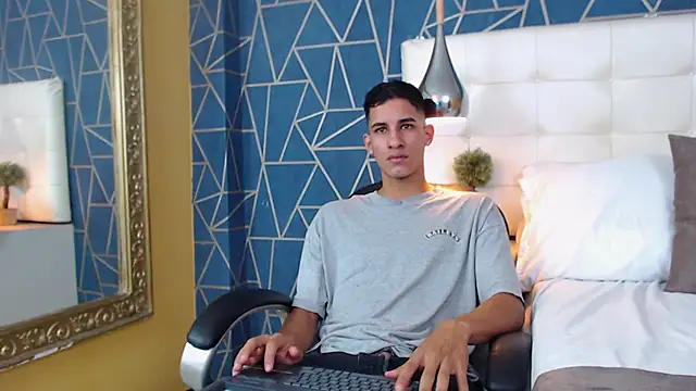 JakeMoxley online show from January 2025 12:46:02 PM