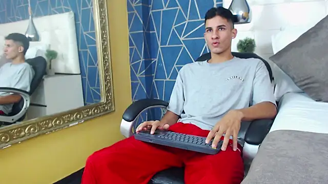 JakeMoxley online show from January 2025 12:35:01 PM