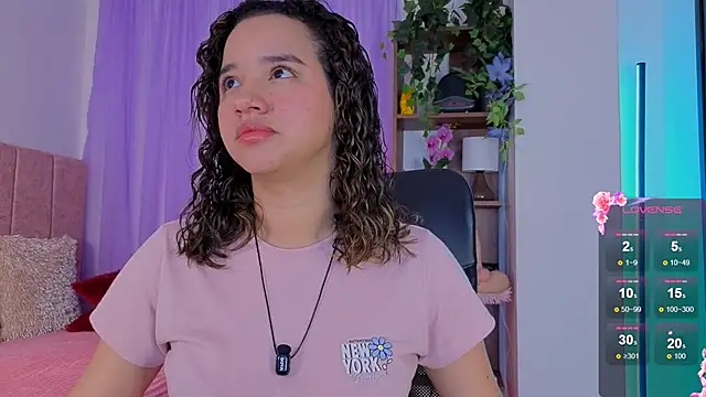 emilyrouxe online show from December 2025 03:29:01 PM