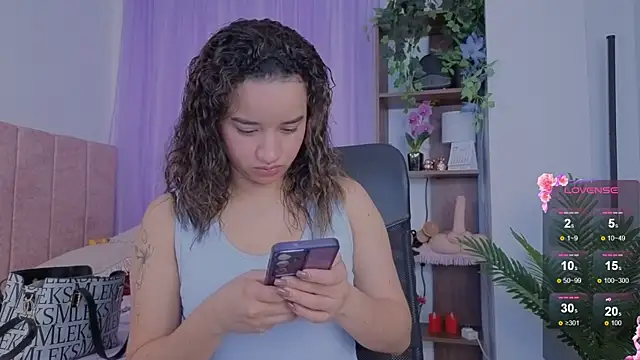 emilyrouxe online show from January 2026 04:01:01 PM