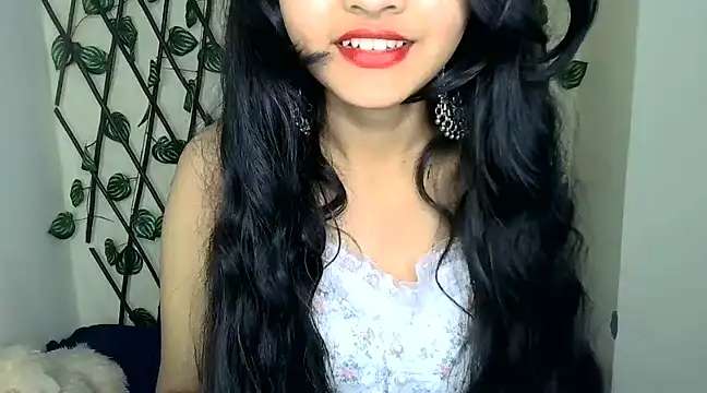 Snapshot of SUZY_FROMUS chatting on January 2025 06:14:01 PM SUZY FROMUS online show from January 2025 06:14:01 PM