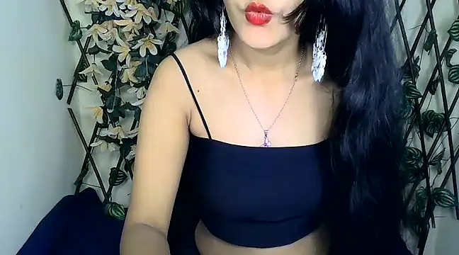 Snapshot of SUZY_FROMUS chatting on March 2025 05:20:01 AM SUZY FROMUS online show from March 2025 05:20:01 AM