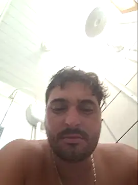 augusto3040 online show from February 2025 07:23:02 PM