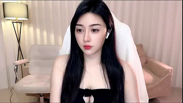 K-moumou online show from April 2026 05:10:01 PM