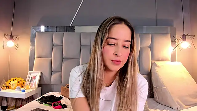 AliceSteel12 online show from January 2025 03:30:02 PM