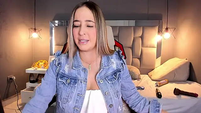 AliceSteel12 online show from February 2025 02:25:02 PM