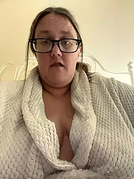 Snapshot of Foxy_Evie40XO chatting on December 2024 08:16:01 PM Foxy Evie40XO online show from December 2024 08:16:01 PM