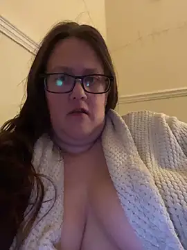 Snapshot of Foxy_Evie40XO chatting on February 2025 06:18:02 AM Foxy Evie40XO online show from February 2025 06:18:02 AM
