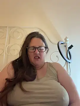 Snapshot of Foxy_Evie40XO chatting on March 2025 10:55:01 AM Foxy Evie40XO online show from March 2025 10:55:01 AM