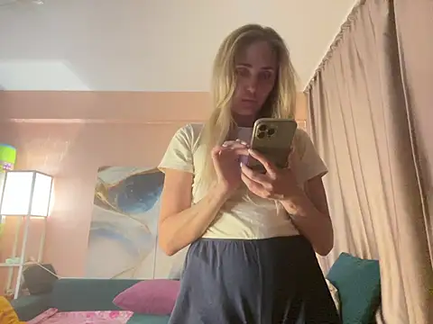 -Cherry-lady- online show from February 2025 10:09:01 PM