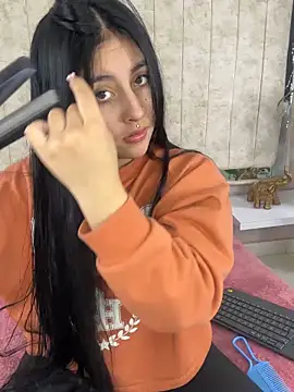 Snapshot of Annie9_ chatting on March 2025 10:27:02 PM Annie9 online show from March 2025 10:27:02 PM