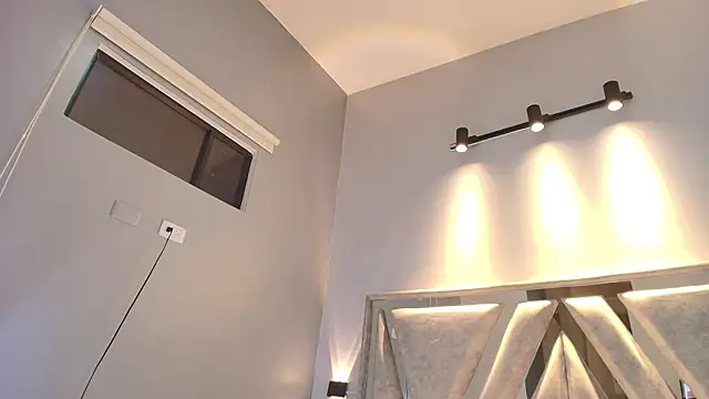 Snapshot of Annie9_ chatting on September 2025 04:12:02 AM Annie9 online show from September 2025 04:12:02 AM