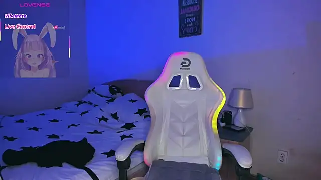 AdellaLoveX online show from April 2026 04:48:01 AM