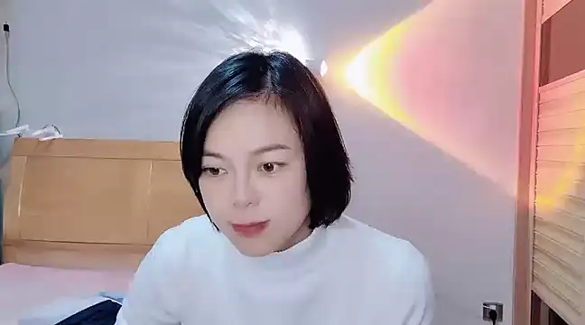Linda-LL online show from December 2024 04:43:01 AM