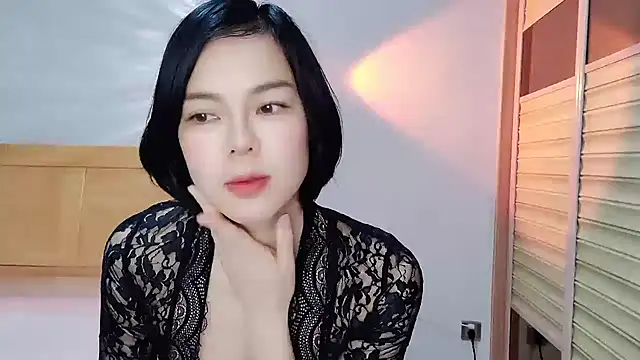 Linda-LL online show from January 2025 12:14:02 AM