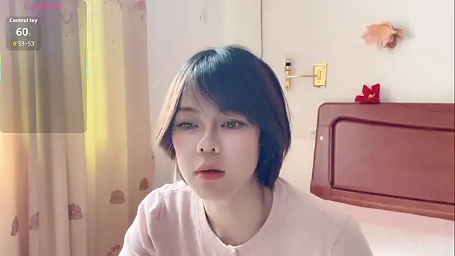 Snapshot of Linda-LL chatting on February 2026 07:45:01 AM Linda-LL online show from February 2026 07:45:01 AM